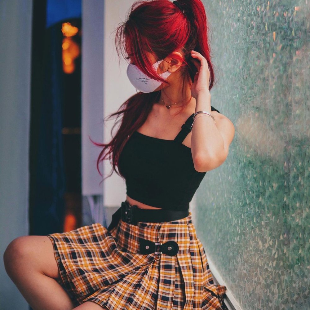 Nori Buckle Strap Crop Top